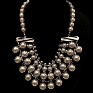 🌟Beautiful Statement Necklace with Silver Beads